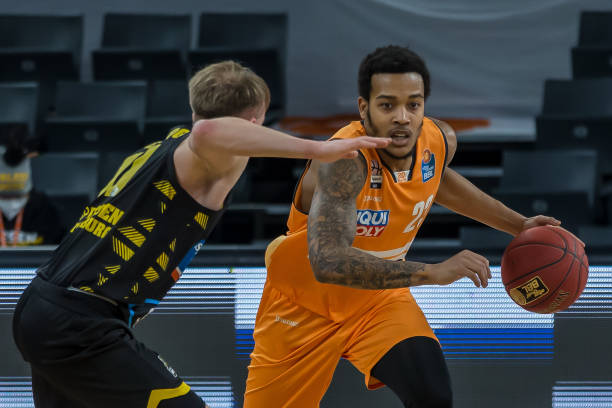 孔德毫无疑 孔德毫无疑